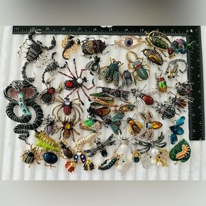 Large Lot 50 Insect Bug Brooches Enamel Rhinestone Beetle Spider Snake Scorpion